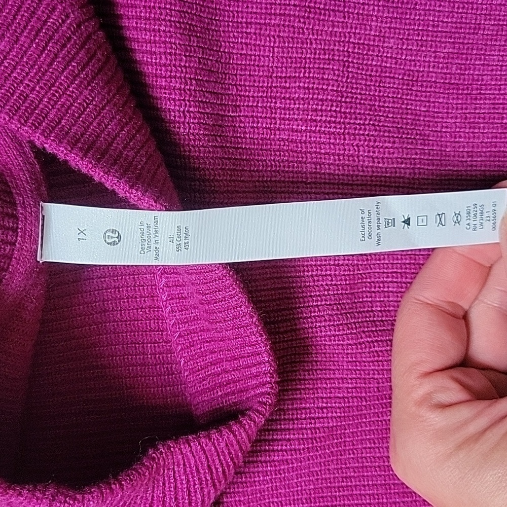 lululemon athletica Purple Sweater - Picture 5 of 10